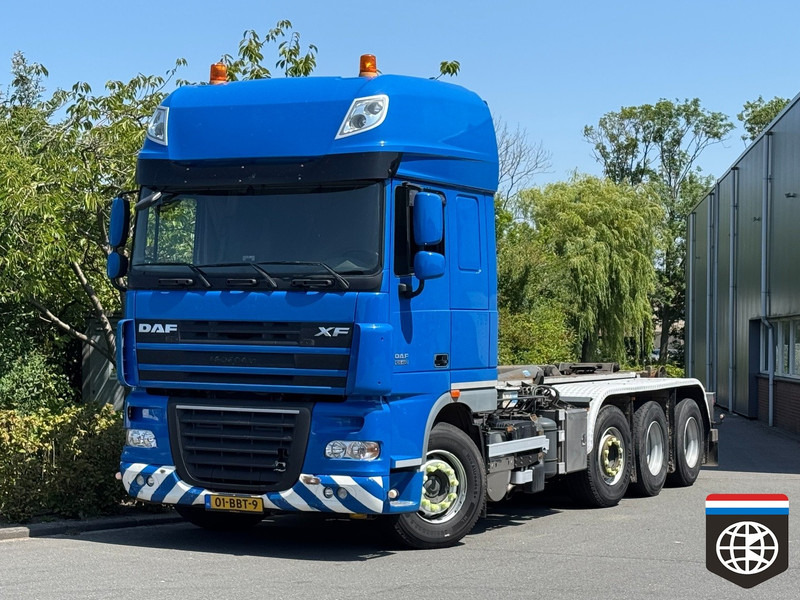 DAF XF 105.460 8X2/4 - 30t hooklift - CLEAN HOLLAND TRUCK - Abrollkipper: das Bild 1 DAF XF 105.460 8X2/4 - 30t hooklift - CLEAN HOLLAND TRUCK - Abrollkipper: das Bild 1