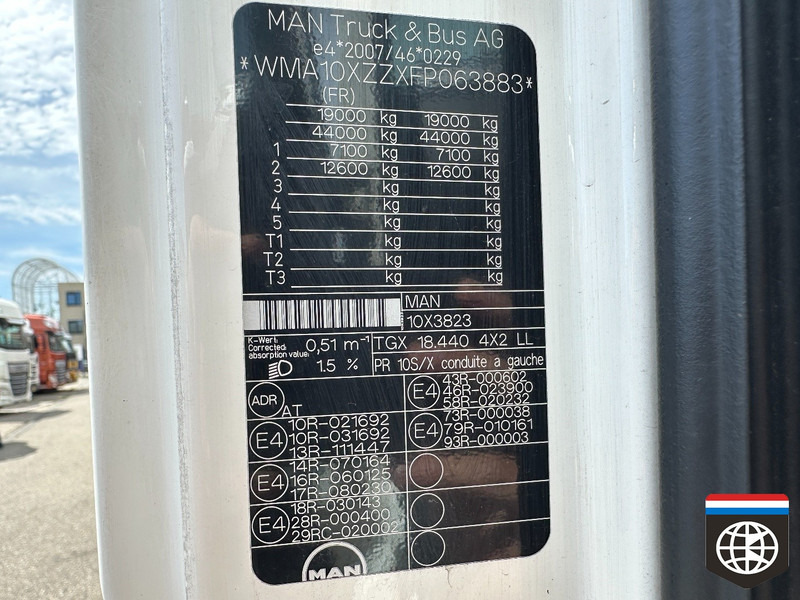 Plane LKW MAN TGX 18 440 NIGHT A/C - RETARDER - COMBI FREUHAUF: das Bild 18