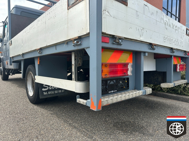 Mercedes-Benz Vario 814 D / CREW CAB / PTO - Kastenwagen: das Bild 5 Mercedes-Benz Vario 814 D / CREW CAB / PTO - Kastenwagen: das Bild 5