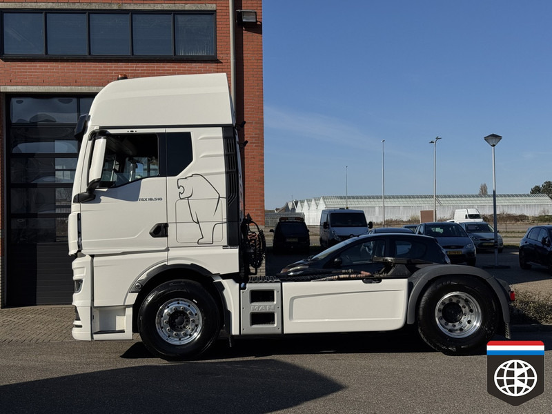 MAN TGX 18 510 RETARDER / FULL AIR / PTO pump / NEW TYRES / CONCOURSTAAT - Sattelzugmaschine: das Bild 3 MAN TGX 18 510 RETARDER / FULL AIR / PTO pump / NEW TYRES / CONCOURSTAAT - Sattelzugmaschine: das Bild 3
