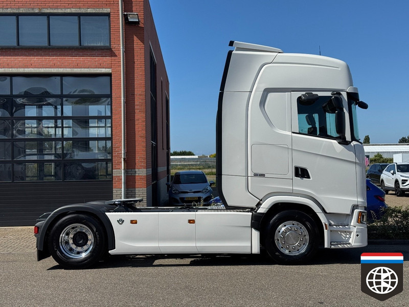 Scania 590 S DOUBLE PTO - FULL SPOILER - NEW - Sattelzugmaschine: das Bild 4 Scania 590 S DOUBLE PTO - FULL SPOILER - NEW - Sattelzugmaschine: das Bild 4