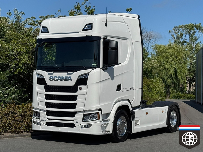 Scania 590 S DOUBLE PTO - FULL SPOILER - NEW - Sattelzugmaschine: das Bild 1 Scania 590 S DOUBLE PTO - FULL SPOILER - NEW - Sattelzugmaschine: das Bild 1