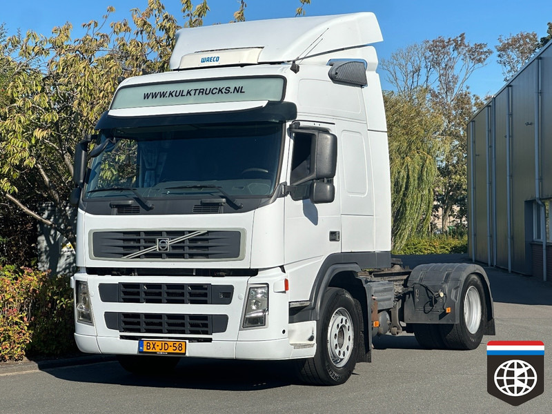 Volvo FM 370 EEV 4X2 NIGHT A/C - AUTOMATIC - EURO 5 - Sattelzugmaschine: das Bild 1 Volvo FM 370 EEV 4X2 NIGHT A/C - AUTOMATIC - EURO 5 - Sattelzugmaschine: das Bild 1