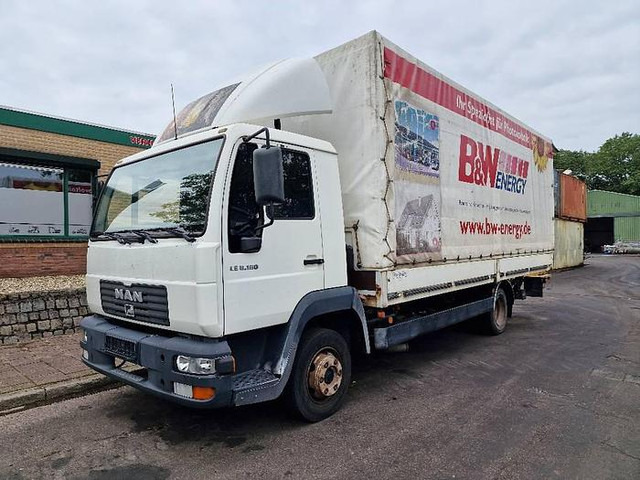 MAN L2000 LE 8.180 - Plane LKW: das Bild 1 MAN L2000 LE 8.180 - Plane LKW: das Bild 1