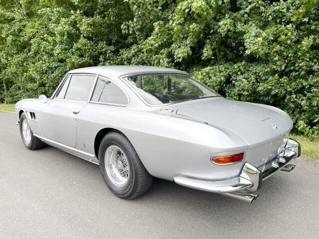 Ferrari 330 GT Coupe 2+2/TÜV neu/H-Zulassung - Coupé: das Bild 5 Ferrari 330 GT Coupe 2+2/TÜV neu/H-Zulassung - Coupé: das Bild 5