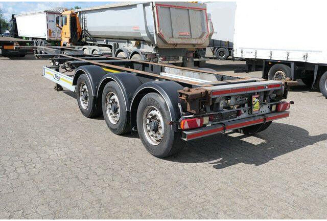 Fliegl SDS 380, 20/30/40 Fuß Container, Luft-Lift, BPW - Tieflader Auflieger: das Bild 3 Fliegl SDS 380, 20/30/40 Fuß Container, Luft-Lift, BPW - Tieflader Auflieger: das Bild 3