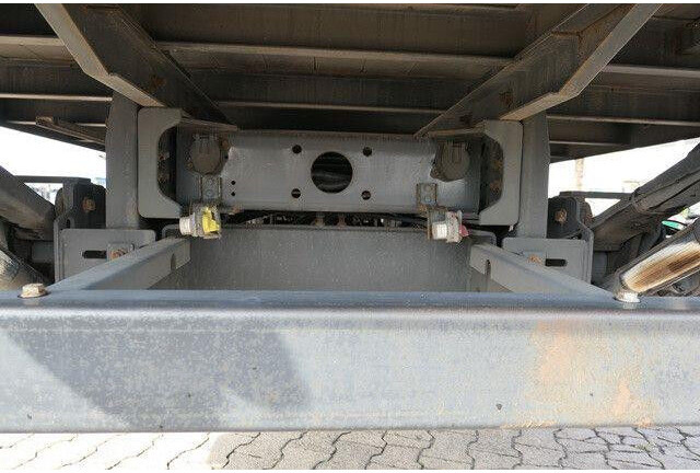 Iveco AD190S/P 4x2, 7.350mm lang, LBW, Klima, Navi - Plane LKW: das Bild 5 Iveco AD190S/P 4x2, 7.350mm lang, LBW, Klima, Navi - Plane LKW: das Bild 5