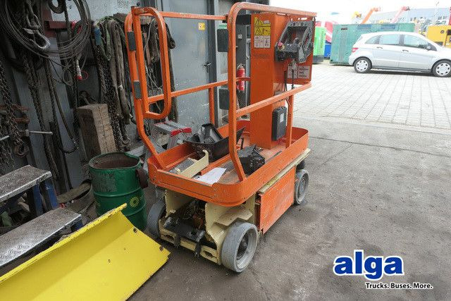 JLG 1230 ES, 3,6mtr., ohne Funktion - LKW mit Arbeitsbühne: das Bild 1 JLG 1230 ES, 3,6mtr., ohne Funktion - LKW mit Arbeitsbühne: das Bild 1