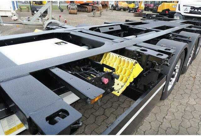 Krone SD, Alle Container, Thermo King , Alu-Felgen,BPW - Tieflader Auflieger: das Bild 5 Krone SD, Alle Container, Thermo King , Alu-Felgen,BPW - Tieflader Auflieger: das Bild 5