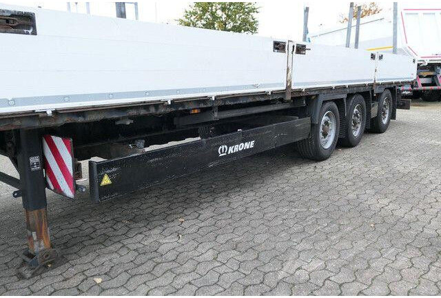 Krone SD, Mitnahmestapler, Gelenkt, Container, Lift - Pritschenauflieger/ Plattformauflieger: das Bild 2 Krone SD, Mitnahmestapler, Gelenkt, Container, Lift - Pritschenauflieger/ Plattformauflieger: das Bild 2