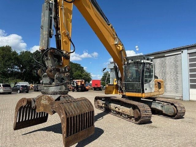 Liebherr R926 LC, Hydr. S.W.S. Greifer, Klima, Kamera - Kettenbagger: das Bild 2 Liebherr R926 LC, Hydr. S.W.S. Greifer, Klima, Kamera - Kettenbagger: das Bild 2