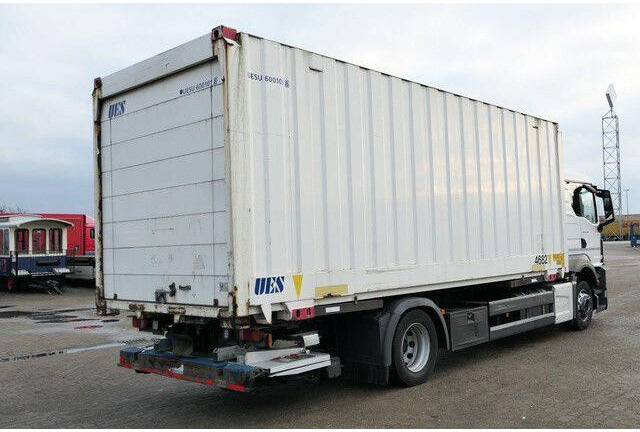 MAN 18.330 TGS 4x2, BDF, LBW, AHK, Intarder, Klima - Fahrgestell LKW: das Bild 5 MAN 18.330 TGS 4x2, BDF, LBW, AHK, Intarder, Klima - Fahrgestell LKW: das Bild 5