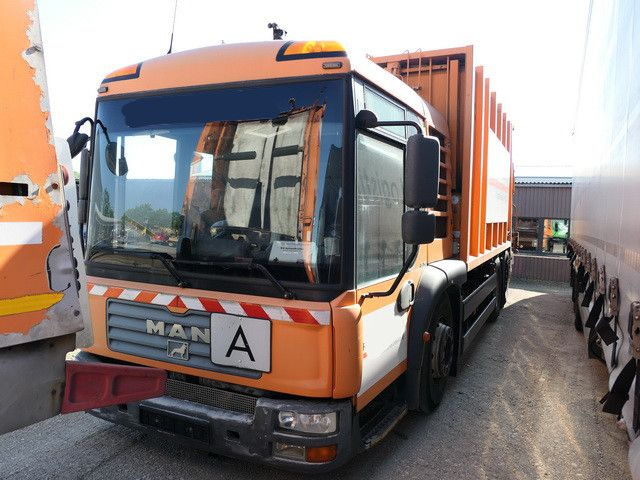 MAN 26.350 TGA/Haller 24 m³./Klima/4 Sitze - Müllwagen: das Bild 3 MAN 26.350 TGA/Haller 24 m³./Klima/4 Sitze - Müllwagen: das Bild 3
