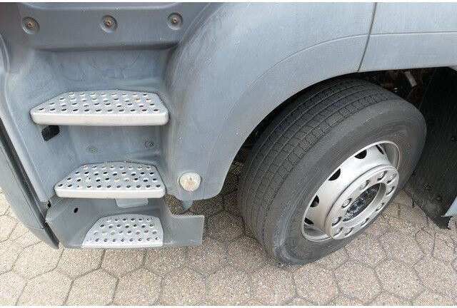 Plane LKW MAN 26.400 TGS LL 6x2, LBW 2.0to., Klima, Navi: das Bild 6 Plane LKW MAN 26.400 TGS LL 6x2, LBW 2.0to., Klima, Navi: das Bild 6