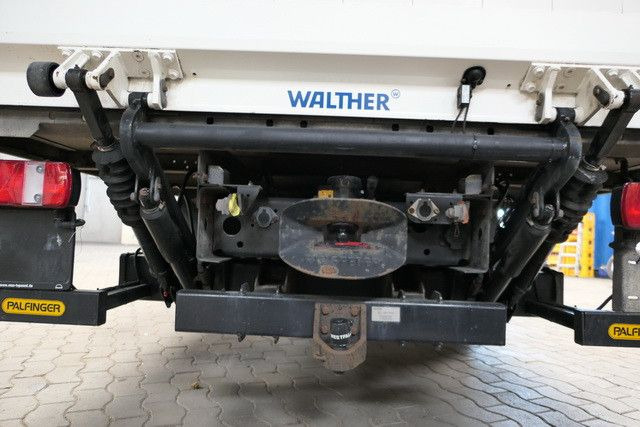 MAN 8.180 TGL/LBW/2x ANH/Klima/3 Sitze - Koffer Transporter: das Bild 4 MAN 8.180 TGL/LBW/2x ANH/Klima/3 Sitze - Koffer Transporter: das Bild 4