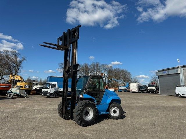 Manitou M50-4 4x4, Geländestapler, 5to., 3.7mtr. Hubhöhe - Geländestapler: das Bild 4 Manitou M50-4 4x4, Geländestapler, 5to., 3.7mtr. Hubhöhe - Geländestapler: das Bild 4