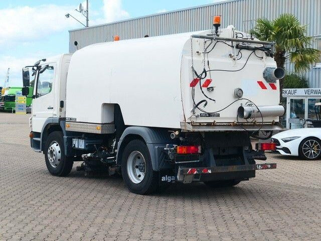 Mercedes-Benz 1518 LKO Atego 4x2, Kobit-Aufbau, 8m³,Wassertank - Kehrmaschine: das Bild 5 Mercedes-Benz 1518 LKO Atego 4x2, Kobit-Aufbau, 8m³,Wassertank - Kehrmaschine: das Bild 5