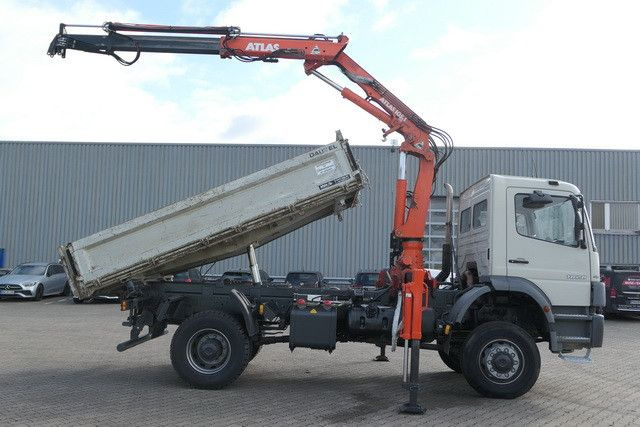 Mercedes-Benz 1828 Atego 4x4, Atlas AK 105.1, Funk, Hydr., AHK - Kipper, Autokran: das Bild 2 Mercedes-Benz 1828 Atego 4x4, Atlas AK 105.1, Funk, Hydr., AHK - Kipper, Autokran: das Bild 2