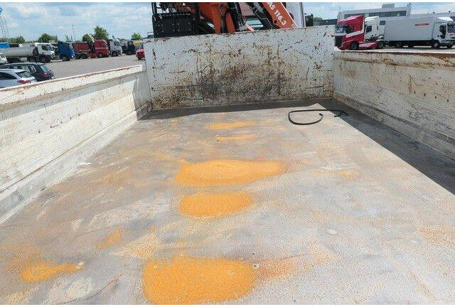 Mercedes-Benz 1829 K Axor, Atlas 116.3-A2L, AHK, Greifer,Klima - Kipper: das Bild 4 Mercedes-Benz 1829 K Axor, Atlas 116.3-A2L, AHK, Greifer,Klima - Kipper: das Bild 4