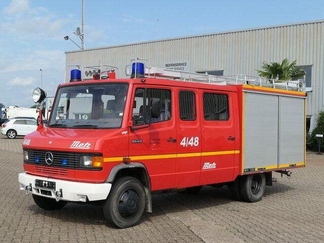 Mercedes-Benz 814 D/Feuerwehr/Metz/Wassertank/Pumpe - Feuerwehrfahrzeug: das Bild 4 Mercedes-Benz 814 D/Feuerwehr/Metz/Wassertank/Pumpe - Feuerwehrfahrzeug: das Bild 4