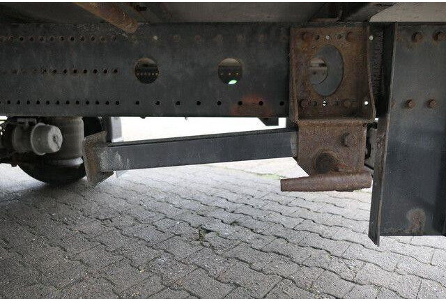 Möslein TKO 105, Tandem, 6.100mm lang, Luftfederung – Leasing Möslein TKO 105, Tandem, 6.100mm lang, Luftfederung: das Bild 11