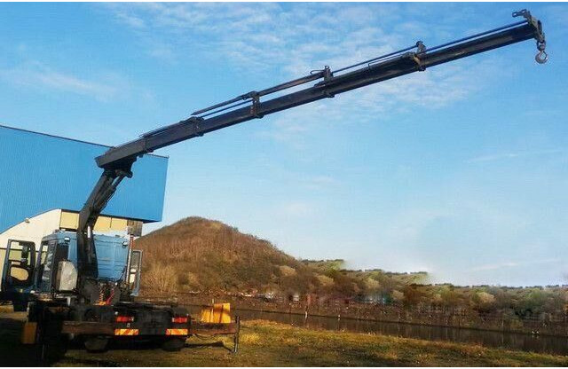 MAN 26.413/26.460 TGA 6x2, Kran Effer 335 5S, Klima - Sattelzugmaschine: das Bild 3 MAN 26.413/26.460 TGA 6x2, Kran Effer 335 5S, Klima - Sattelzugmaschine: das Bild 3