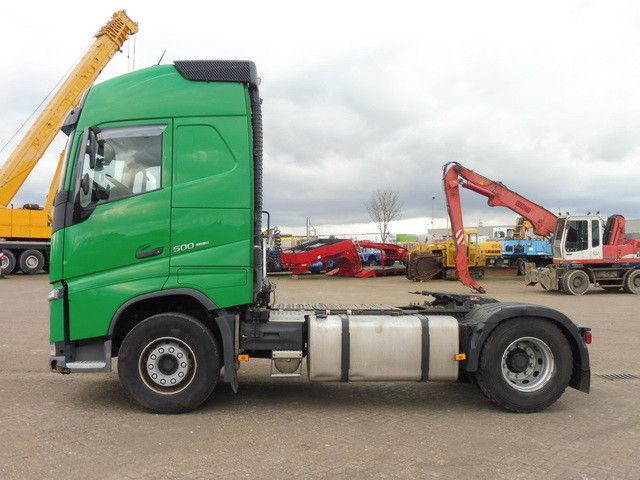 Volvo FH 500 4x2, VEB-Bremse, Standklima, Schlafliege - Sattelzugmaschine: das Bild 2 Volvo FH 500 4x2, VEB-Bremse, Standklima, Schlafliege - Sattelzugmaschine: das Bild 2