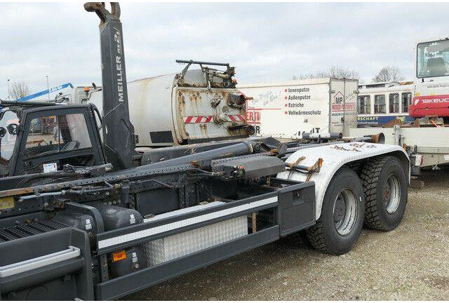 Scania R 580 6x4, V8-Motor, Meiller RS21, Retarder, AC - Abrollkipper: das Bild 2 Scania R 580 6x4, V8-Motor, Meiller RS21, Retarder, AC - Abrollkipper: das Bild 2