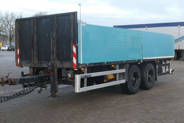 Schmitz Cargobull PR 18, Tandem, 1m Bordwände, BPW, Luftfederung - Pritschenanhänger/ Plattformanhänger: das Bild 4 Schmitz Cargobull PR 18, Tandem, 1m Bordwände, BPW, Luftfederung - Pritschenanhänger/ Plattformanhänger: das Bild 4