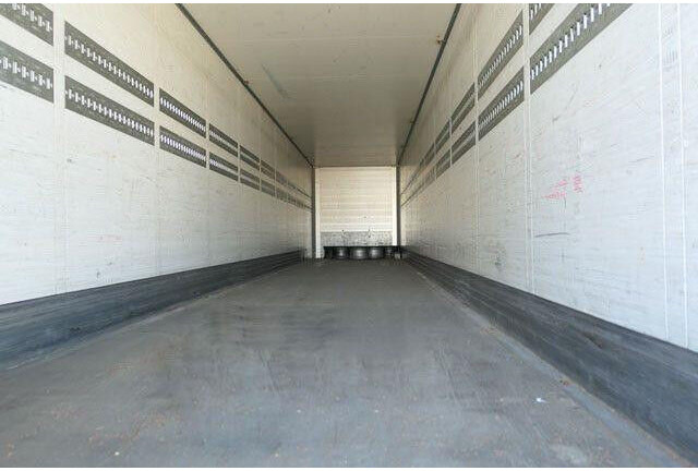Schmitz Cargobull SKO 24/L 13.62 FP, Isoliert, Verzinkt, Luft-Lift - Koffer Auflieger: das Bild 3 Schmitz Cargobull SKO 24/L 13.62 FP, Isoliert, Verzinkt, Luft-Lift - Koffer Auflieger: das Bild 3