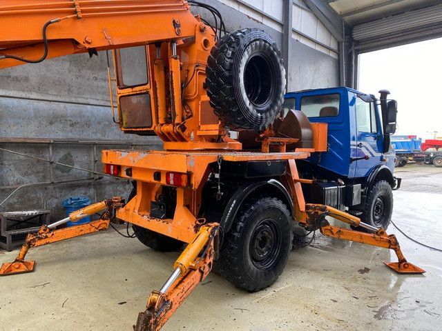 Unimog U 1450 4x4, Kran, Seilwinde - Autokran, Autokran: das Bild 2 Unimog U 1450 4x4, Kran, Seilwinde - Autokran, Autokran: das Bild 2
