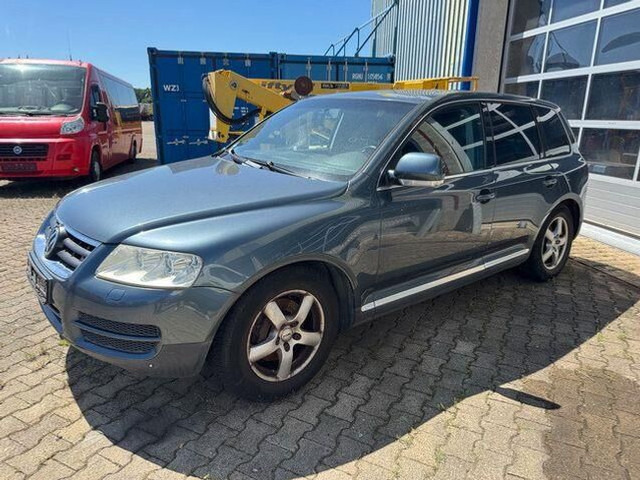 Pritsche Transporter Volkswagen Touareg 3.2 V6/ GETRIEBESCHADEN /Motor läuft!: das Bild 1