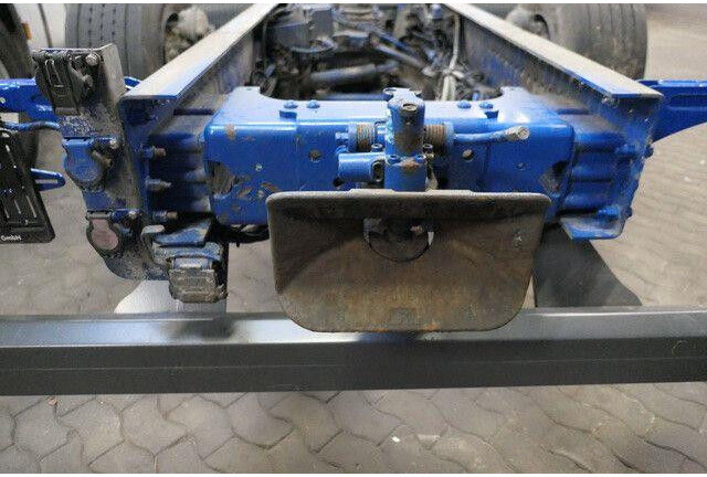Volvo FH 500 6x2, BDF, Lenk-Lift,Standklima,VEB-Bremse - Fahrgestell LKW: das Bild 5 Volvo FH 500 6x2, BDF, Lenk-Lift,Standklima,VEB-Bremse - Fahrgestell LKW: das Bild 5
