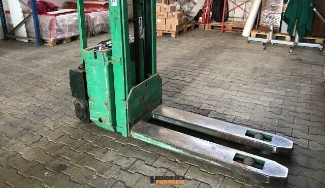 ATLET LECHI - Niederhubwagen: das Bild 1 ATLET LECHI - Niederhubwagen: das Bild 1