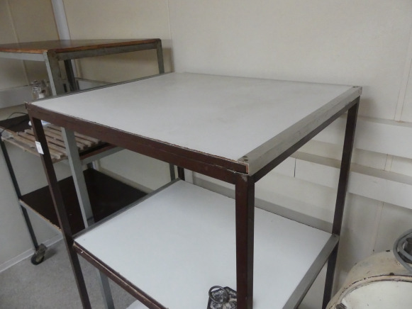 2 Chariots à roulettes 3 niveaux - Bäckereimaschine: das Bild 3 2 Chariots à roulettes 3 niveaux - Bäckereimaschine: das Bild 3