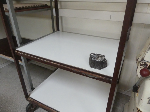 2 Chariots à roulettes 3 niveaux - Bäckereimaschine: das Bild 4 2 Chariots à roulettes 3 niveaux - Bäckereimaschine: das Bild 4