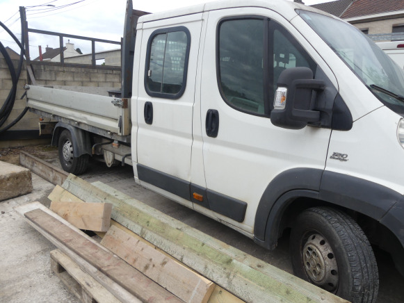 Camionnette double cabine plateau (Pour pièces) Fiat ducato - Andere Technik: das Bild 5 Camionnette double cabine plateau (Pour pièces) Fiat ducato - Andere Technik: das Bild 5