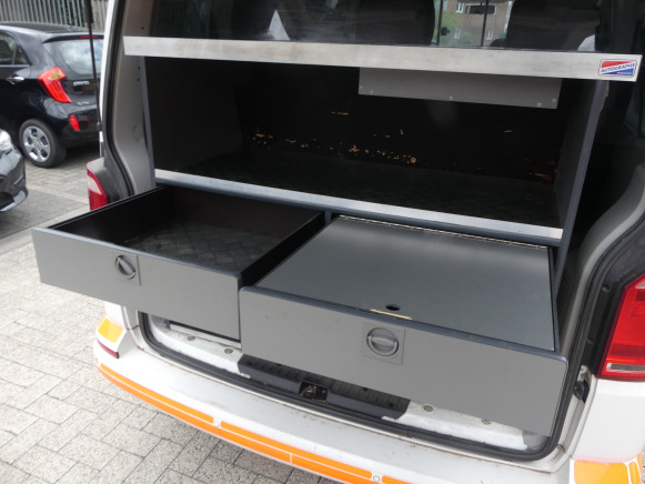 PKW Camionnette, combi de police Volkswagen  (2019-243.344 km): das Bild 9