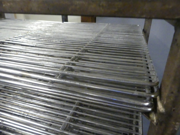 Chariot avec grilles 60x40 cm - Bäckereimaschine: das Bild 4 Chariot avec grilles 60x40 cm - Bäckereimaschine: das Bild 4