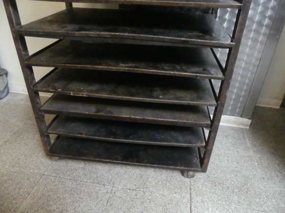 Chariot de four avec platine 60x40 cm (4 bords) - Bäckereimaschine: das Bild 5 Chariot de four avec platine 60x40 cm (4 bords) - Bäckereimaschine: das Bild 5