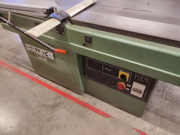 Dégauchisseuses Guillet 410 - Holzbearbeitungsmaschine: das Bild 3 Dégauchisseuses Guillet 410 - Holzbearbeitungsmaschine: das Bild 3