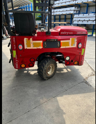 Moffett M8 30.4 - Seitenstapler: das Bild 3 Moffett M8 30.4 - Seitenstapler: das Bild 3