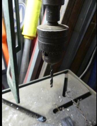 Perceuse sur colonne CH-25 - Metallbearbeitungsmaschine: das Bild 5 Perceuse sur colonne CH-25 - Metallbearbeitungsmaschine: das Bild 5