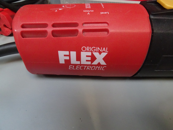 Ponceuse à bande FLEX LBS1105VE - Metallbearbeitungsmaschine: das Bild 3 Ponceuse à bande FLEX LBS1105VE - Metallbearbeitungsmaschine: das Bild 3