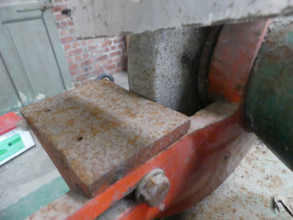 Ponceuse à bande Stayer - Metallbearbeitungsmaschine: das Bild 4 Ponceuse à bande Stayer - Metallbearbeitungsmaschine: das Bild 4