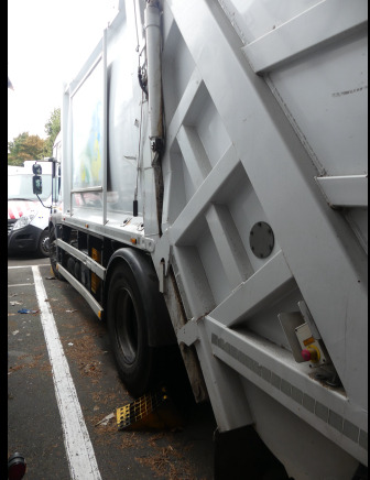 REF:1450 - Camion poubelle Renault Access (2015-119.873 km)(Vin:SEG1932BL6BF21129) - Müllwagen: das Bild 5 REF:1450 - Camion poubelle Renault Access (2015-119.873 km)(Vin:SEG1932BL6BF21129) - Müllwagen: das Bild 5