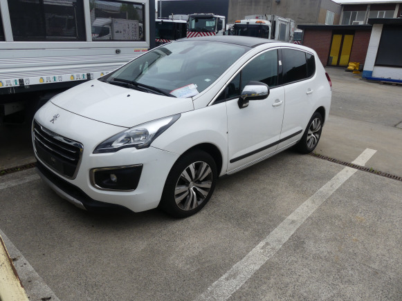 REF:C20639 - Voiture Peugeot 3008 (2015-237.408 km) (VIN: VF30U5GZTFS219665) - PKW: das Bild 1 REF:C20639 - Voiture Peugeot 3008 (2015-237.408 km) (VIN: VF30U5GZTFS219665) - PKW: das Bild 1
