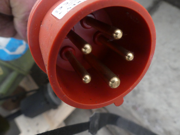 REF:D12 - Touret à meuler double tête - Metallbearbeitungsmaschine: das Bild 4 REF:D12 - Touret à meuler double tête - Metallbearbeitungsmaschine: das Bild 4