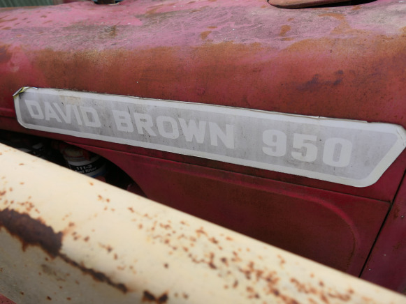 Tracteur agricole avec chargeur frontal David Brown 950( VIN: 950A401320) - Traktor: das Bild 4 Tracteur agricole avec chargeur frontal David Brown 950( VIN: 950A401320) - Traktor: das Bild 4