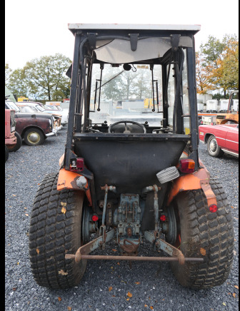Tracteur pour par cet jardin + faucheuse rotative Kubota 245DT ( VIN:245DT72778) - Traktor: das Bild 5 Tracteur pour par cet jardin + faucheuse rotative Kubota 245DT ( VIN:245DT72778) - Traktor: das Bild 5